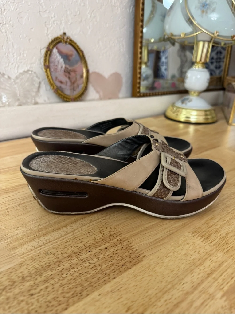 2000’s Cole Haan Y2K Platform Wedge Slide Sandals Beige Brown Leather Size 7